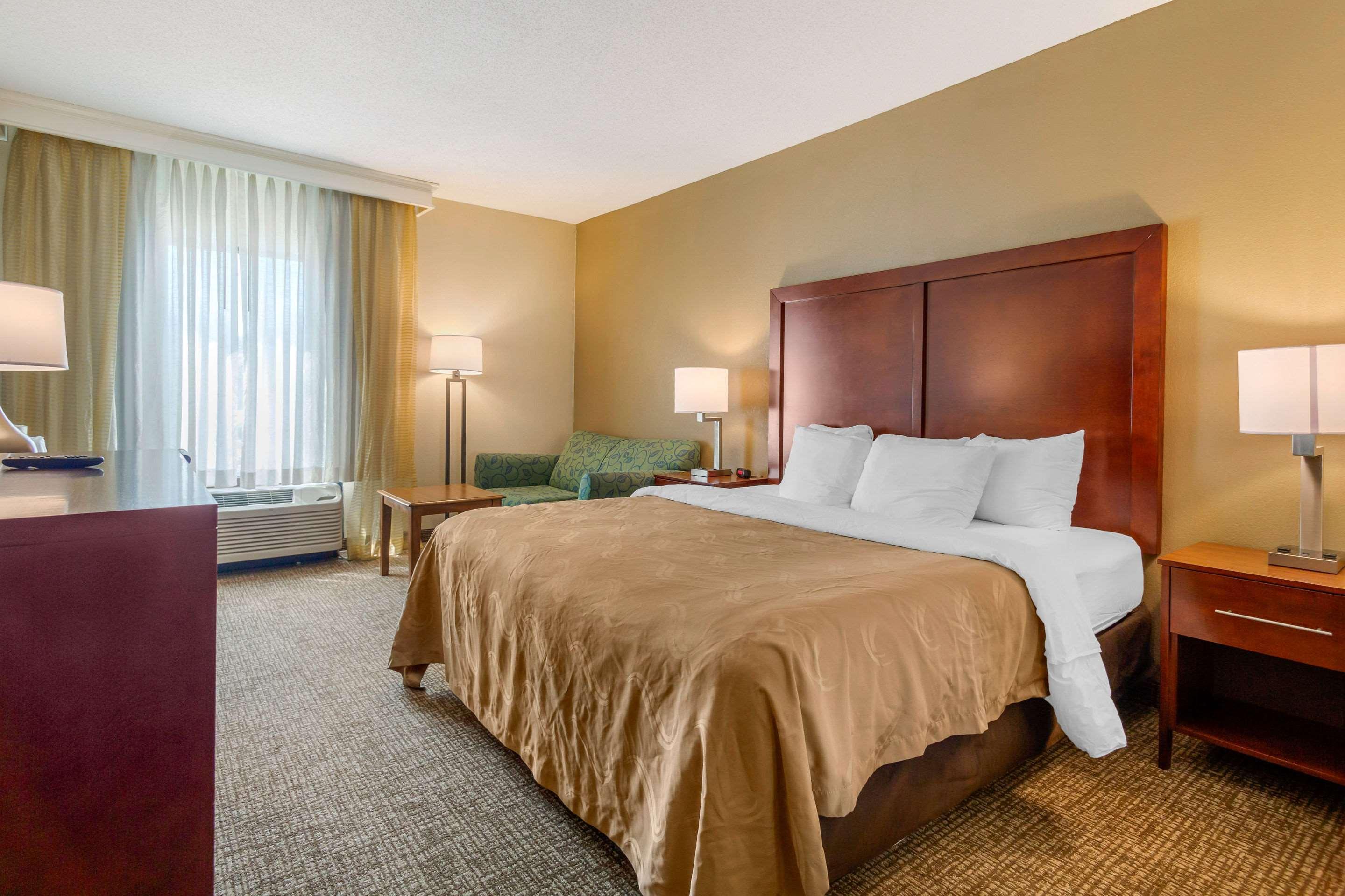 Quality Inn & Suites Olde Town Portsmouth Luaran gambar