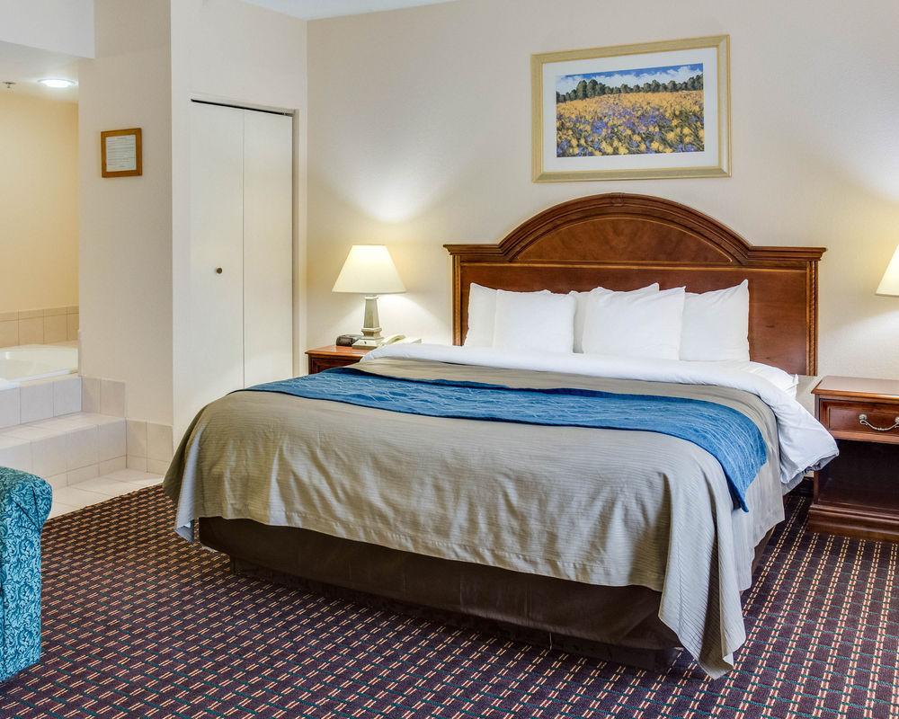 Quality Inn & Suites Olde Town Portsmouth Luaran gambar