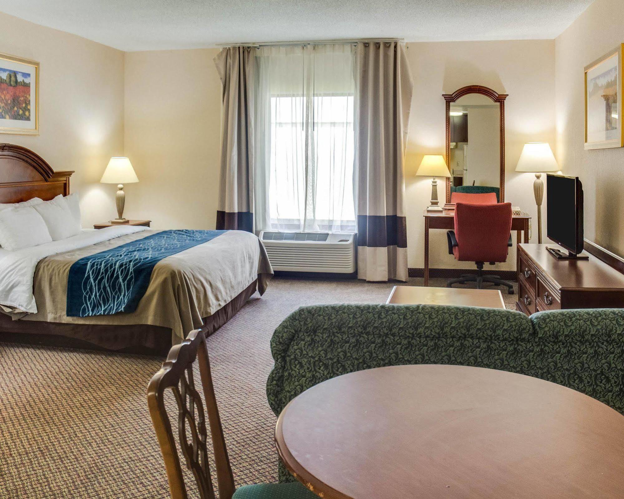 Quality Inn & Suites Olde Town Portsmouth Luaran gambar